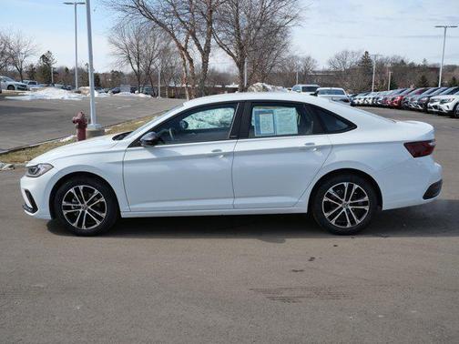 2025 Volkswagen Jetta 1.5T Sport