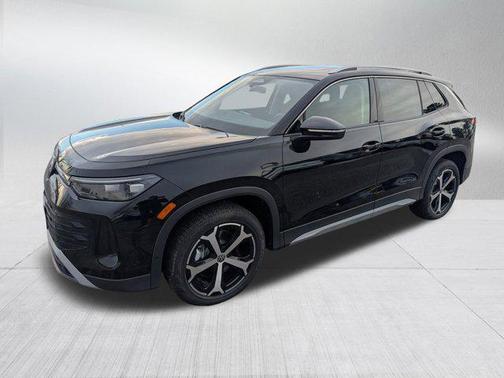 Deep Black Pearl 2026 Volkswagen Tiguan 2.0T SE 4MOTION