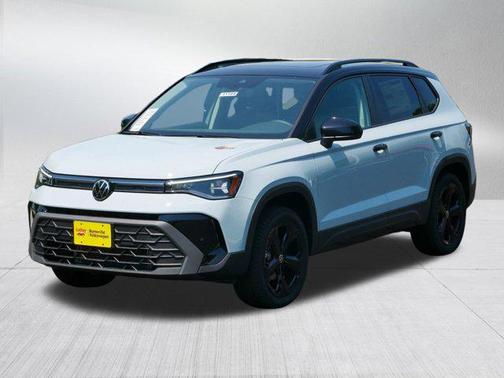 2025 Volkswagen Taos 1.5T SE Black