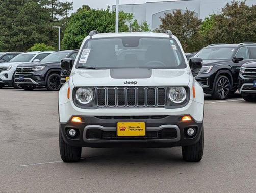 Alpine White Clearcoat 2023 Jeep Renegade Upland