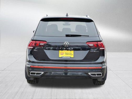 2022 Volkswagen Tiguan 2.0T SEL R-Line 4MOTION