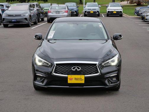 2018 INFINITI Q50 Base