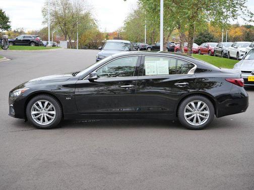 2018 INFINITI Q50 Base