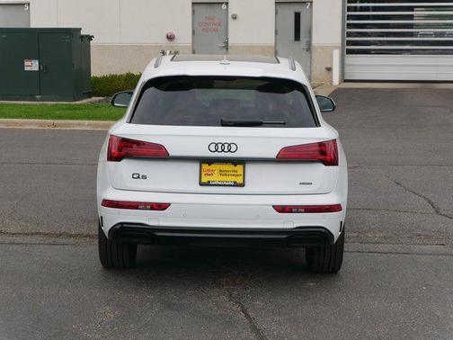 2024 Audi Q5 55 S line Premium Plus
