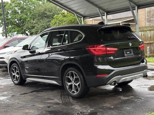 Black Sapphire Metallic 2016 BMW X1 xDrive 28i