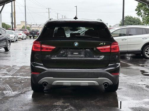 Black Sapphire Metallic 2016 BMW X1 xDrive 28i