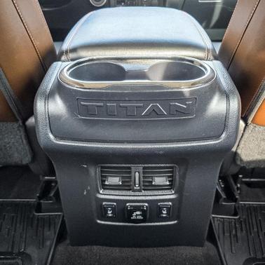 2017 Nissan Titan Platinum Reserve