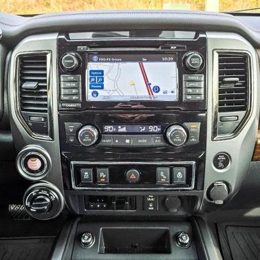 2017 Nissan Titan Platinum Reserve