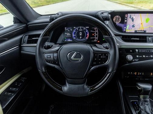 2021 Lexus ES 350 Base