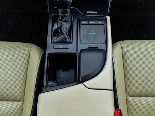 2021 Lexus ES 350 Base