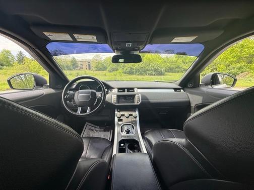 2017 Land Rover Range Rover Evoque SE Premium