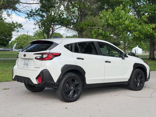 Crystal White Pearl 2022 Subaru Outback Limited