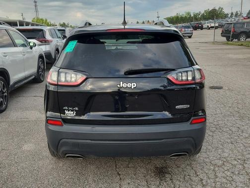 2019 Jeep Cherokee Latitude
