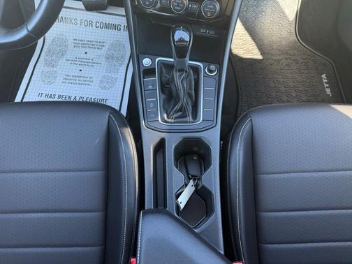2023 Volkswagen Jetta 1.5T SE