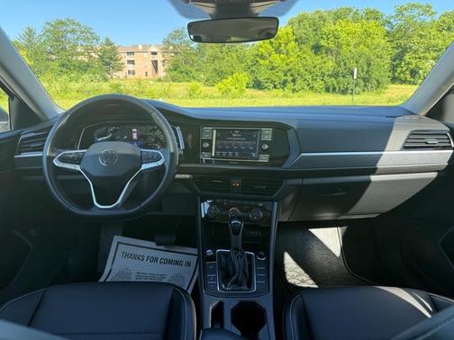 2023 Volkswagen Jetta 1.5T SE