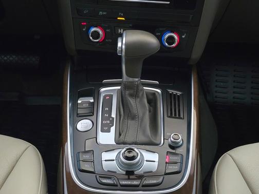 2015 Audi Q5 2.0T Premium Plus