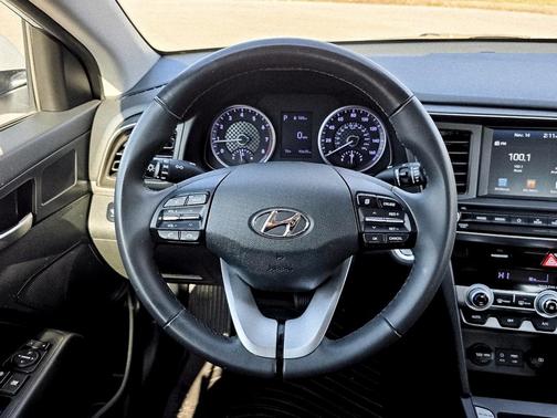2020 Hyundai ELANTRA Value Edition