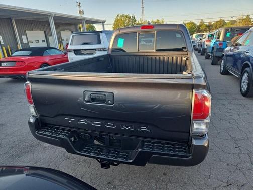 2022 Toyota Tacoma TRD Sport