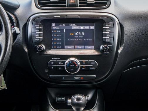 2018 Kia Soul Base
