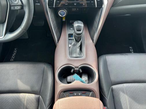 2021 Toyota Venza XLE