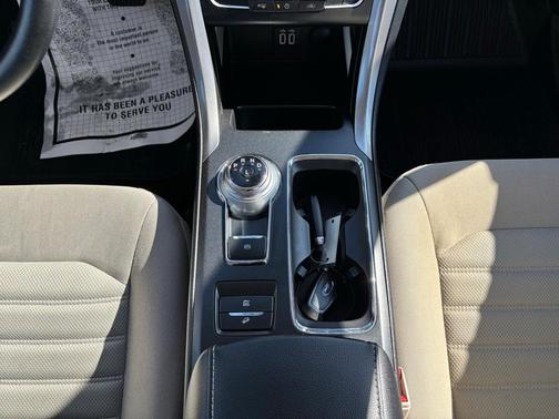 2019 Ford Fusion Hybrid SE