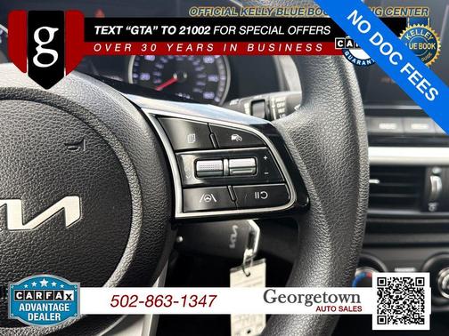 Aurora Black Pearl 2024 Kia Forte LXS