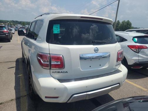 2017 Nissan Armada Platinum