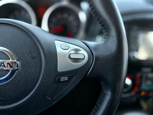 2016 Nissan Juke SL