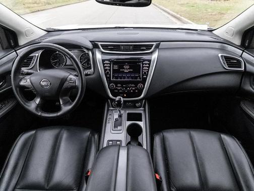 2022 Nissan Murano SL