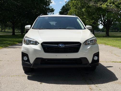 Crystal White Pearl 2020 Subaru Crosstrek Premium