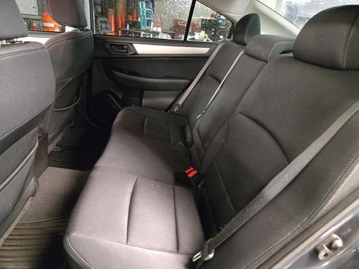 2017 Subaru Legacy 2.5i