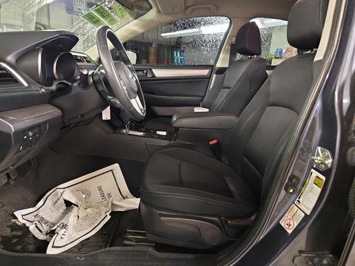 2017 Subaru Legacy 2.5i