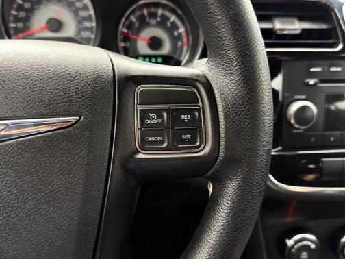 Crystal Blue Pearlcoat 2014 Chrysler 200 LX