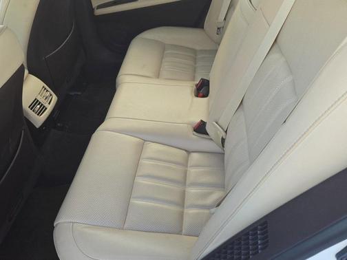 2017 Lexus ES 300h Base