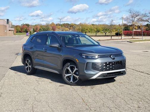 2026 Volkswagen Tiguan 2.0T SE 4MOTION