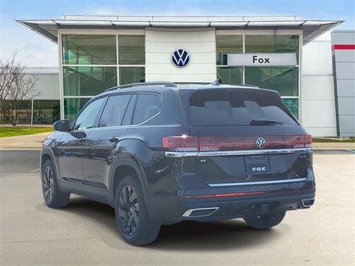 2025 Volkswagen Atlas 2.0T SE w/Technology 4MOTION