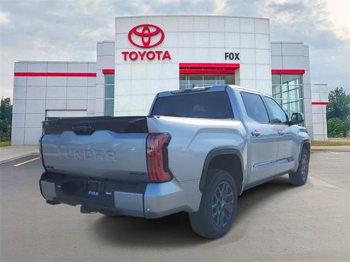 2025 Toyota Tundra Hybrid Platinum