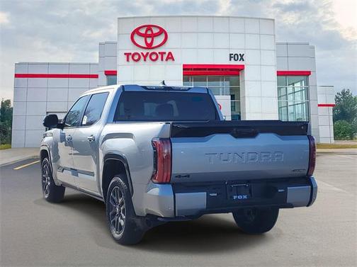 2025 Toyota Tundra Hybrid Platinum