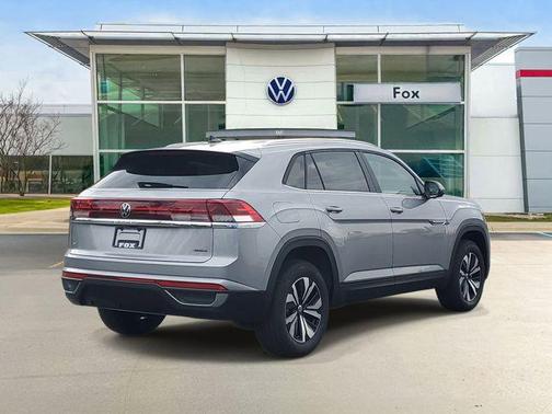 silver mist metallic 2026 Volkswagen Atlas Cross Sport 2.0T SE