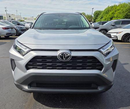 Silver Sky Metallic 2022 Toyota RAV4 XLE
