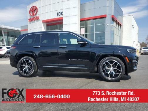2022 Jeep Grand Cherokee Summit