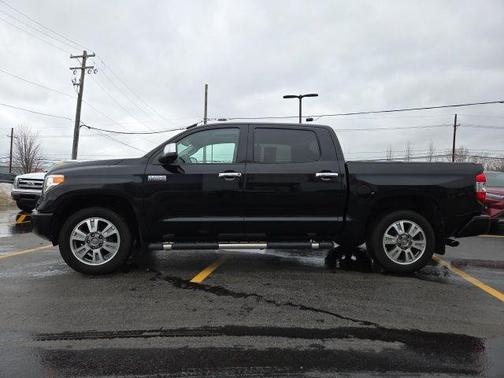 2017 Toyota Tundra Platinum