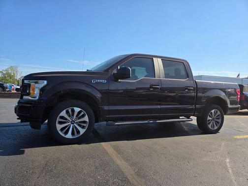 Magma Red 2018 Ford F-150 XL