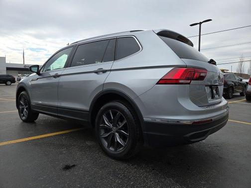 2023 Volkswagen Tiguan 2.0T SE 4MOTION