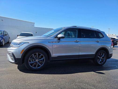2023 Volkswagen Tiguan 2.0T SE 4MOTION