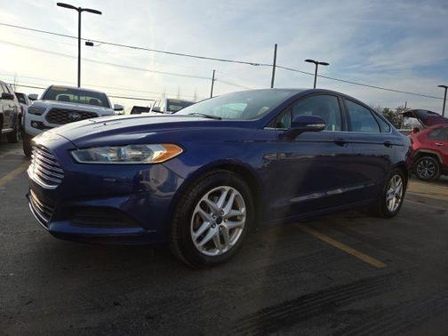 2014 Ford Fusion SE