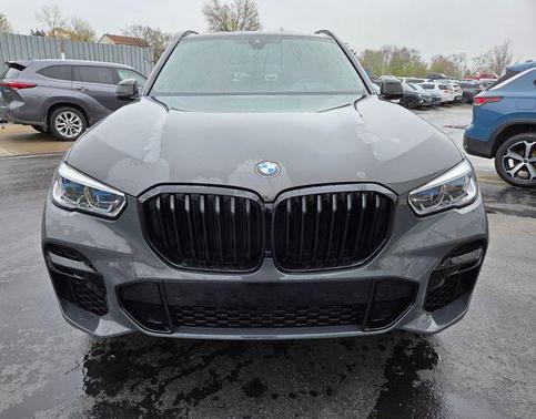 Dravit Grey Metallic 2022 BMW X5 M50i