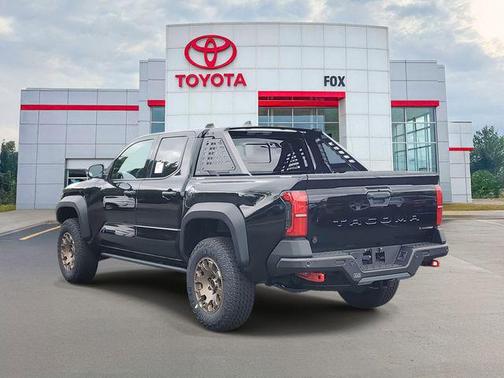 2025 Toyota Tacoma Hybrid Trailhunter