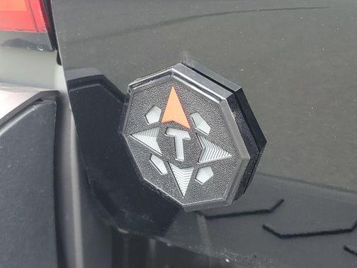 2025 Toyota Tacoma Hybrid Trailhunter