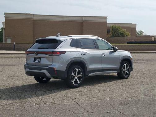 2025 Volkswagen Tiguan 2.0T SE 4MOTION